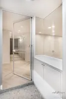 화이트톤 모던 현관, 목동아파트 32평 인테리어